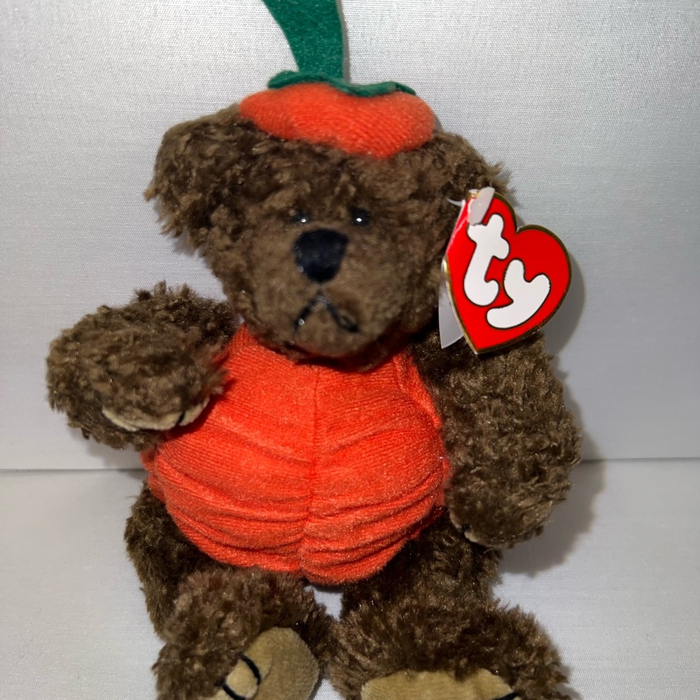 EUC~ 1993 Ty Attic Treasures Peter Trick or Treat Bear Pumpkin Plush
3rd Gen